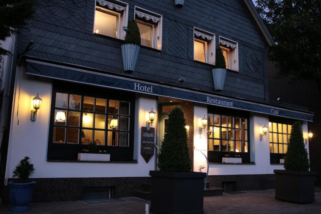 Hotel Villa Verde Dusseldorf Exterior photo